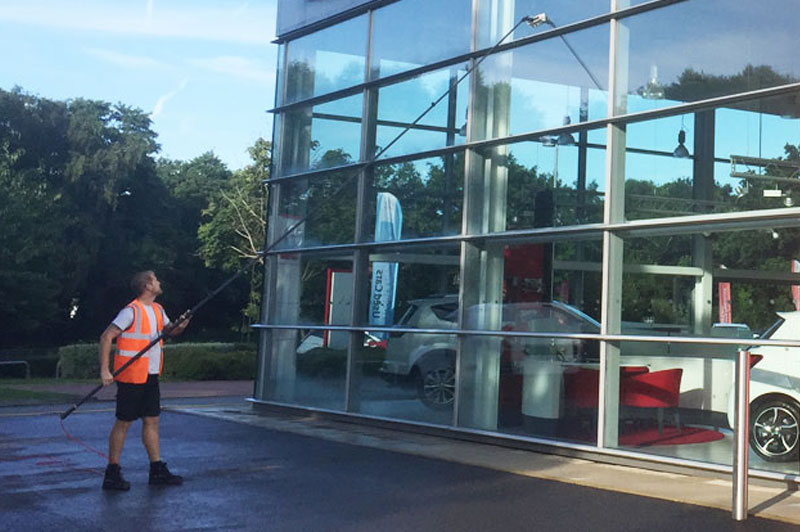 Commercial window cleaning services